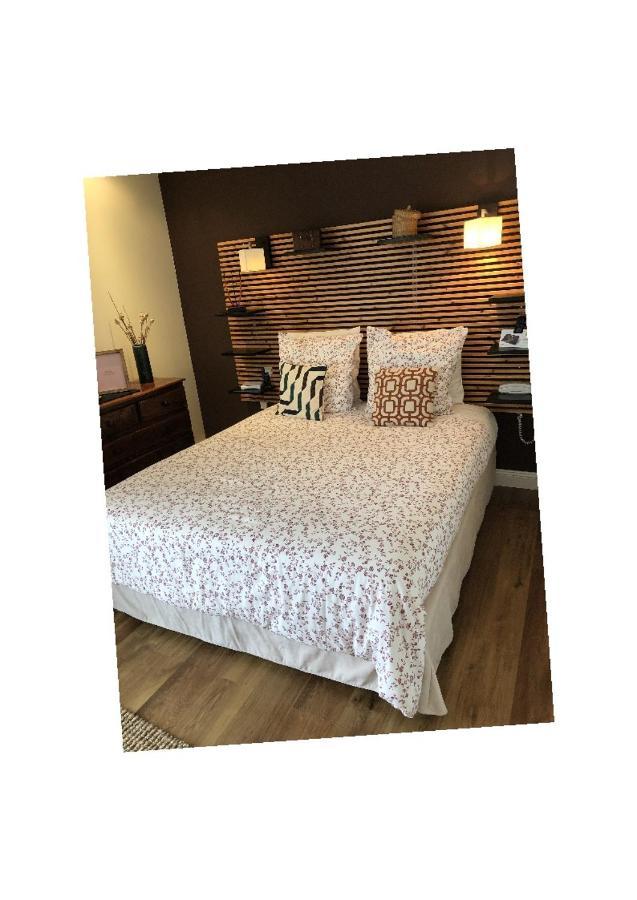 Logis Hotel Du Lac Neuvic  Екстер'єр фото